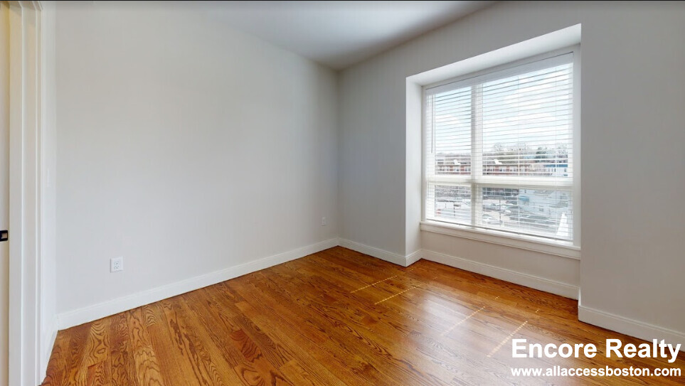 1 Everett St, Allston