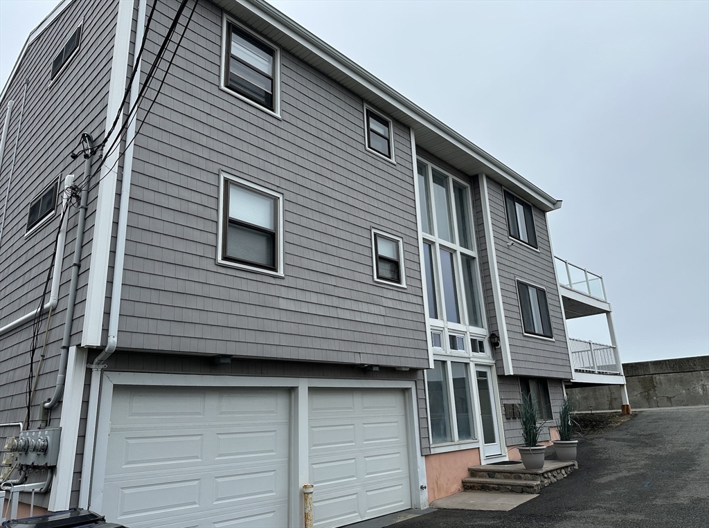 8 Pebble Ave, Revere