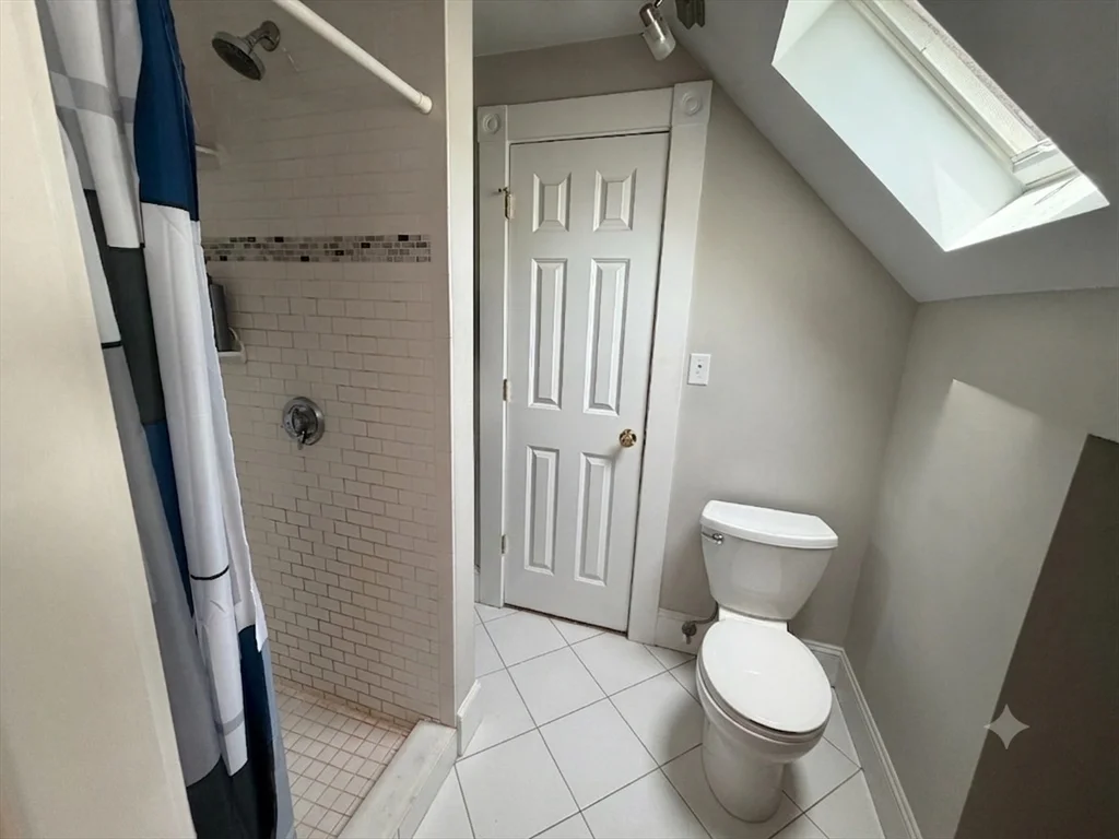 58 Willow Ave, Porter Square