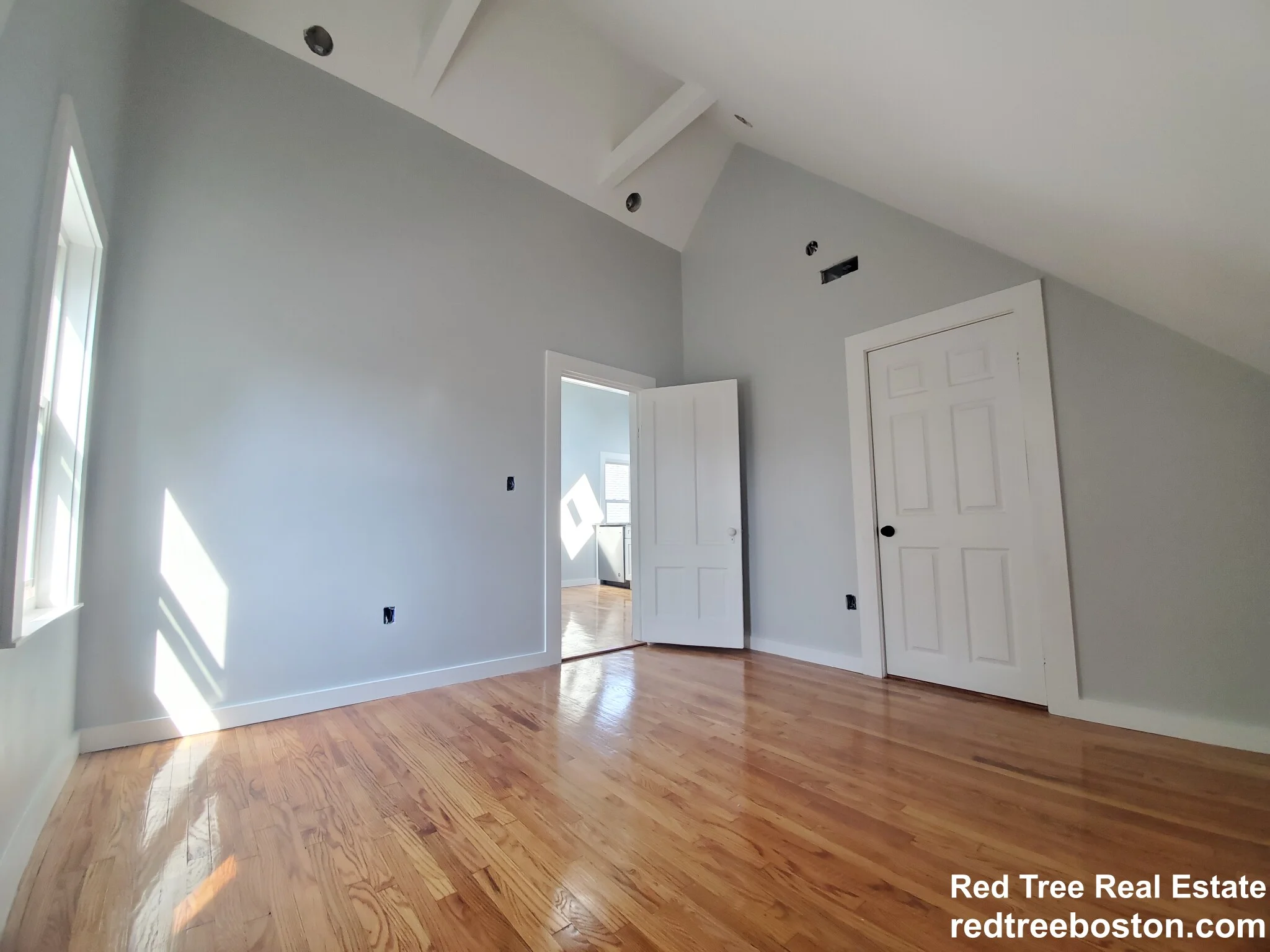 72 Marshall St, Medford