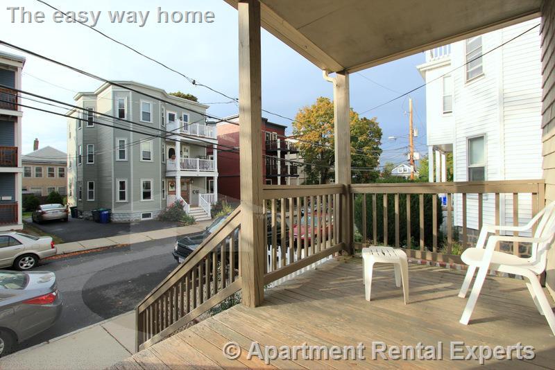 25 Belknap St, Teele Square