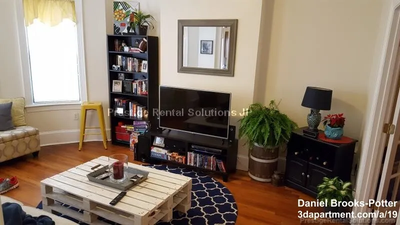 881 Massachusetts Ave, Central Square