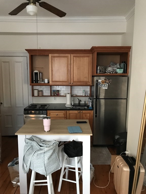 Studio bed, 1 bath apartment for rent at 75 Chandler St Unit 6, South End — photo 3 of 4