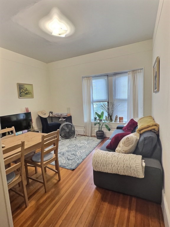 1382 Beacon, Coolidge Corner