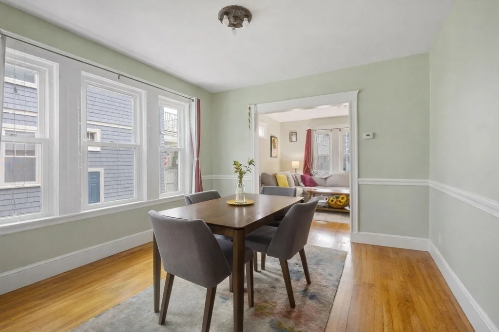 71 Chilton St, West Cambridge