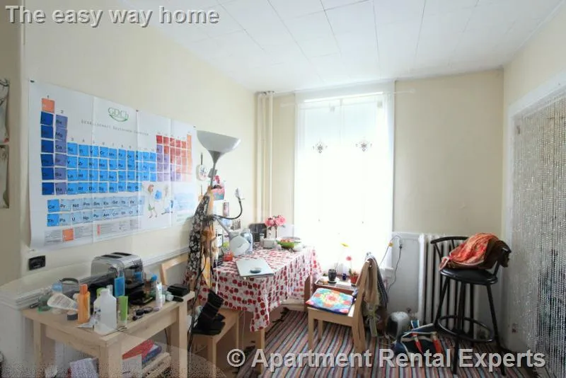 8A Forest St, Porter Square