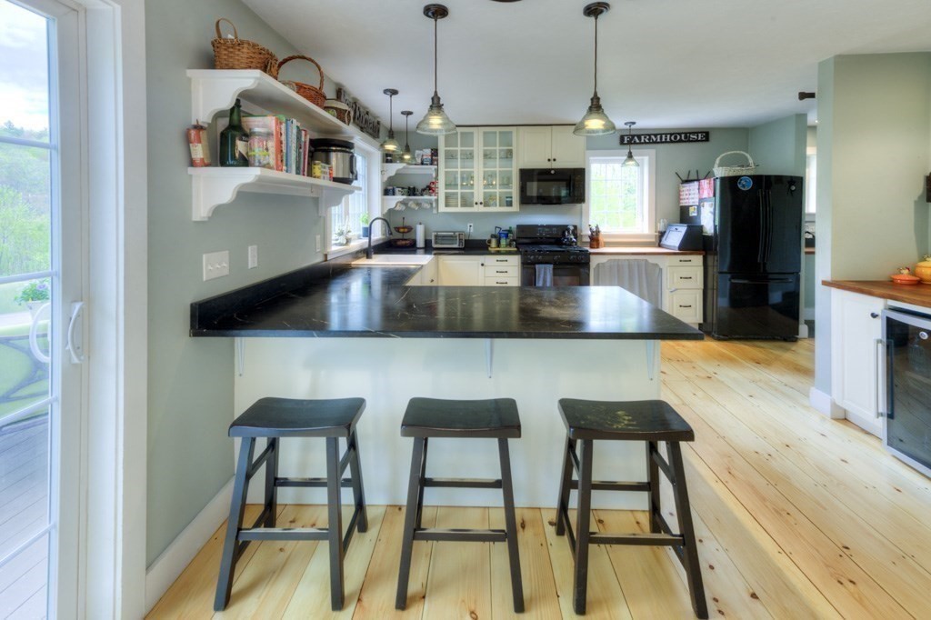42 Greene Rd, Mount Wachusett
