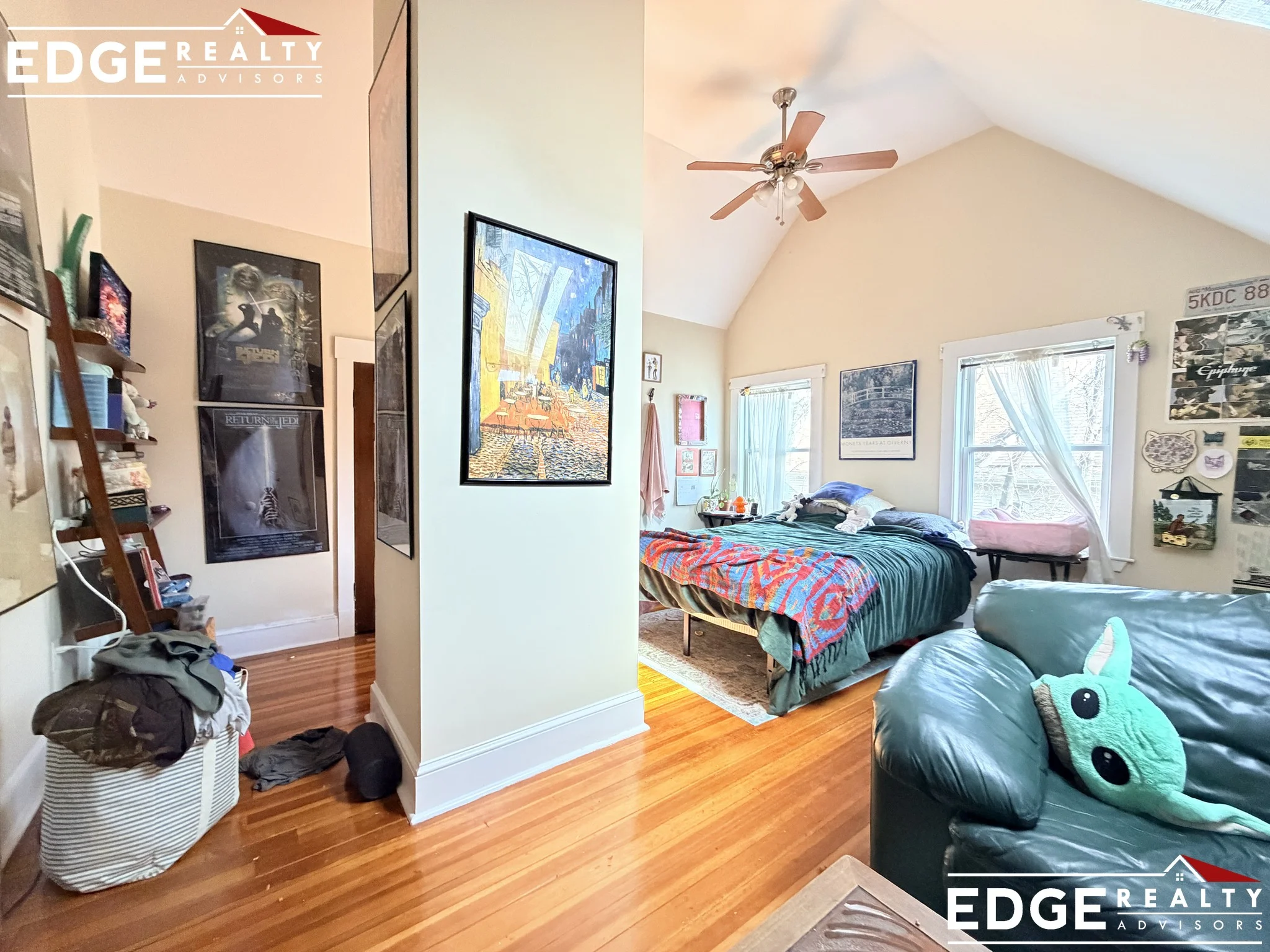 73 Leicester St, Oak Square