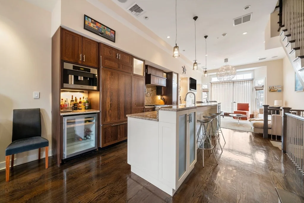 410 Columbus Ave, South End