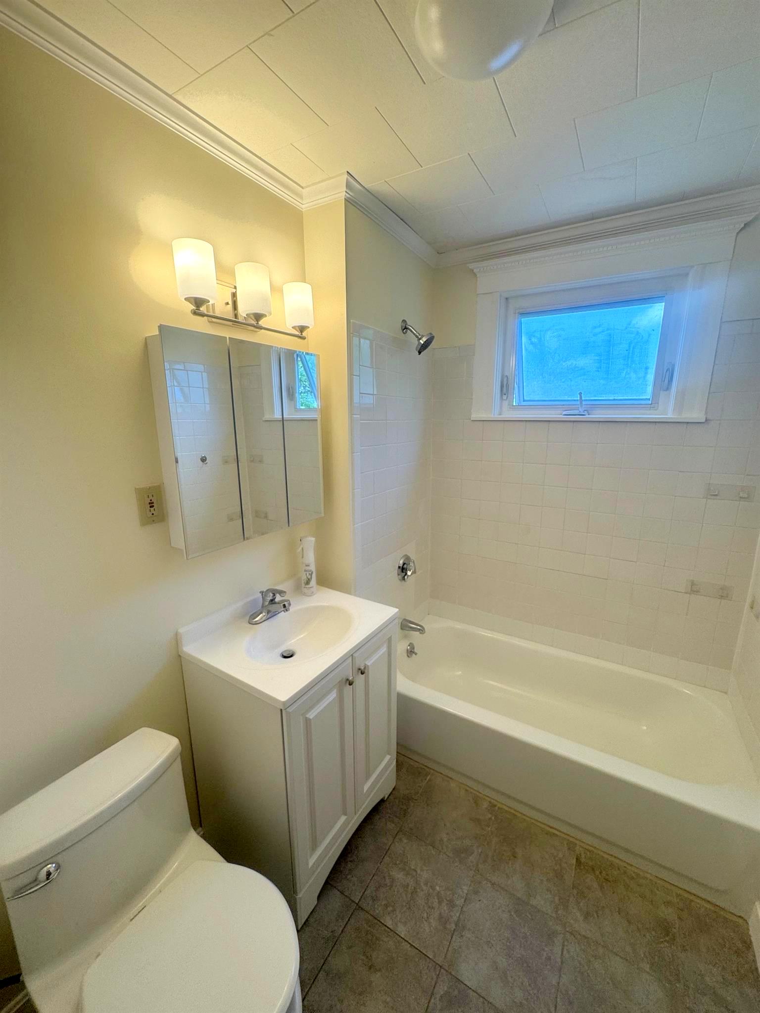 298A Highland Ave, Powder House Square