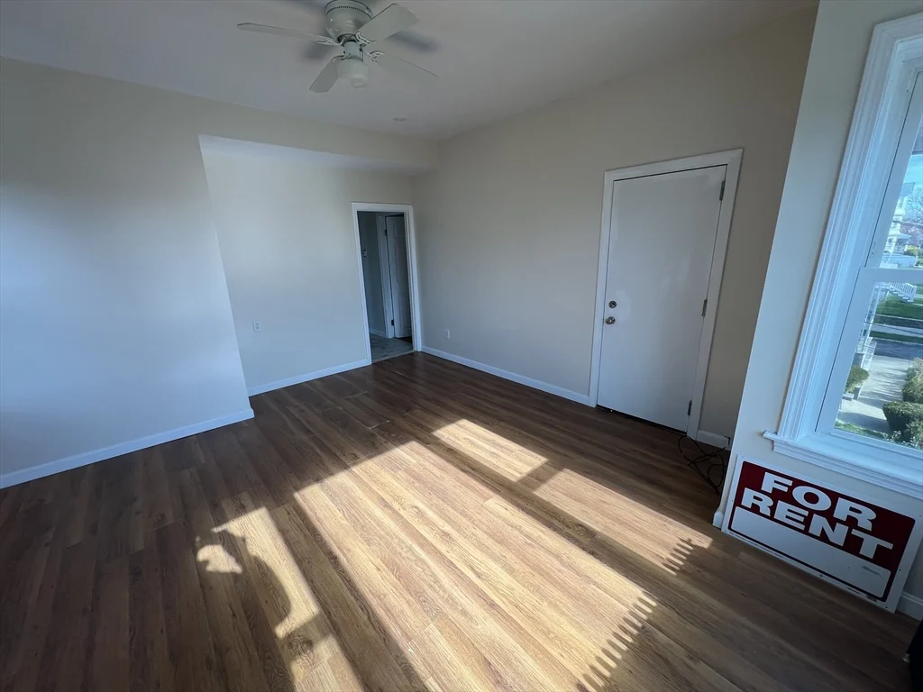 109 Walker St, Fall River