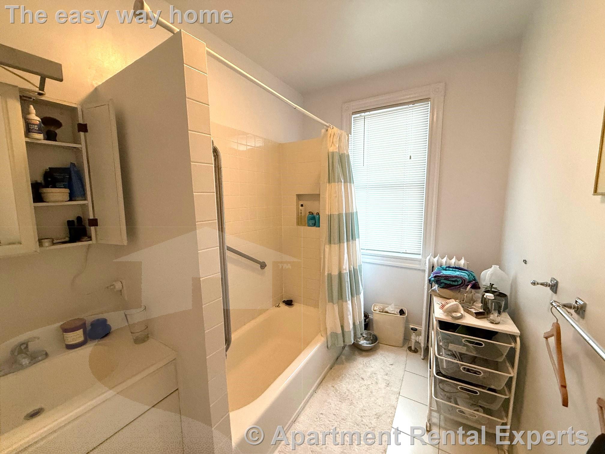 13 Standish St, Huron Village