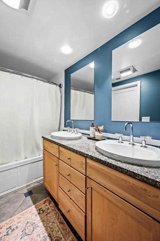 335-337 W 2nd St, South Boston