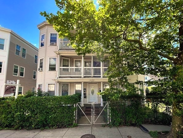 4012 Washington St, Roslindale