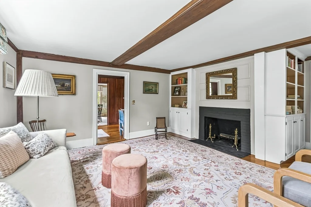 60 Washington St, Sherborn