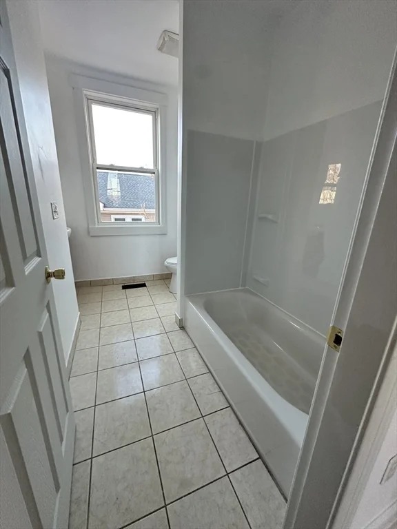 283 Broadway, Central