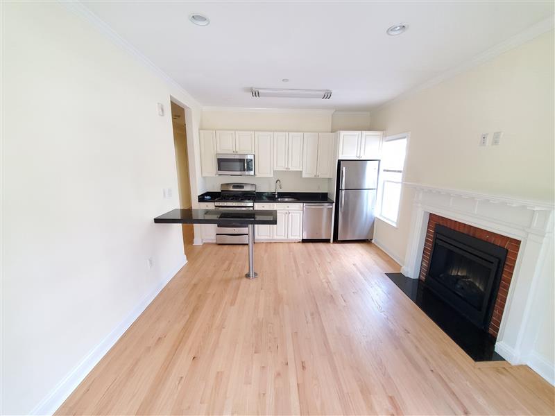 65 Langdon St, Neighborhood Nine