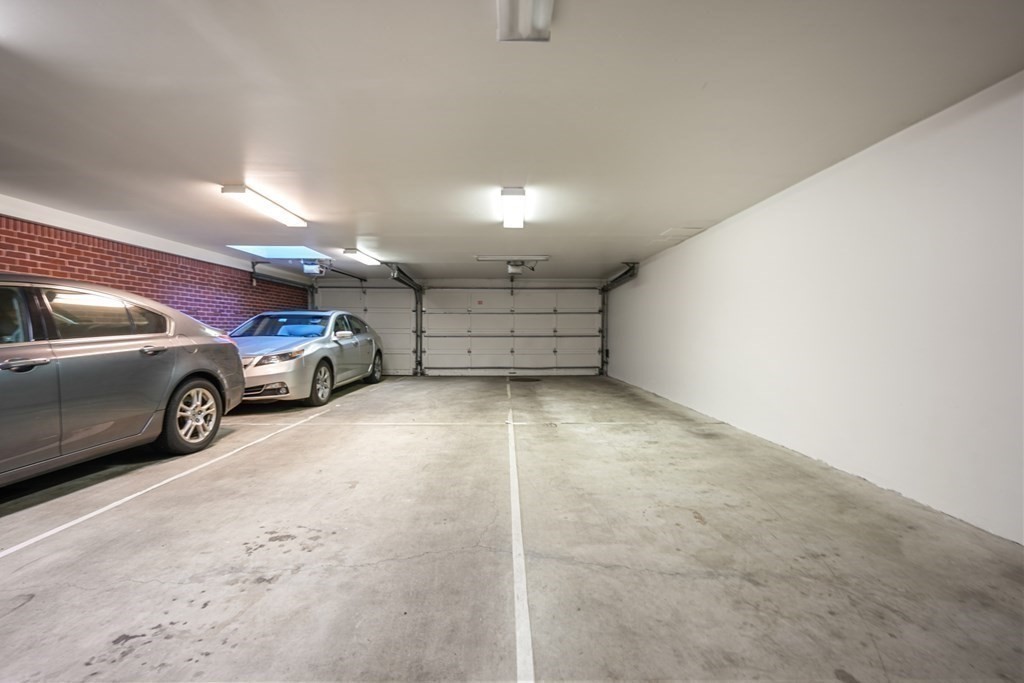 408 Beacon St, Back Bay