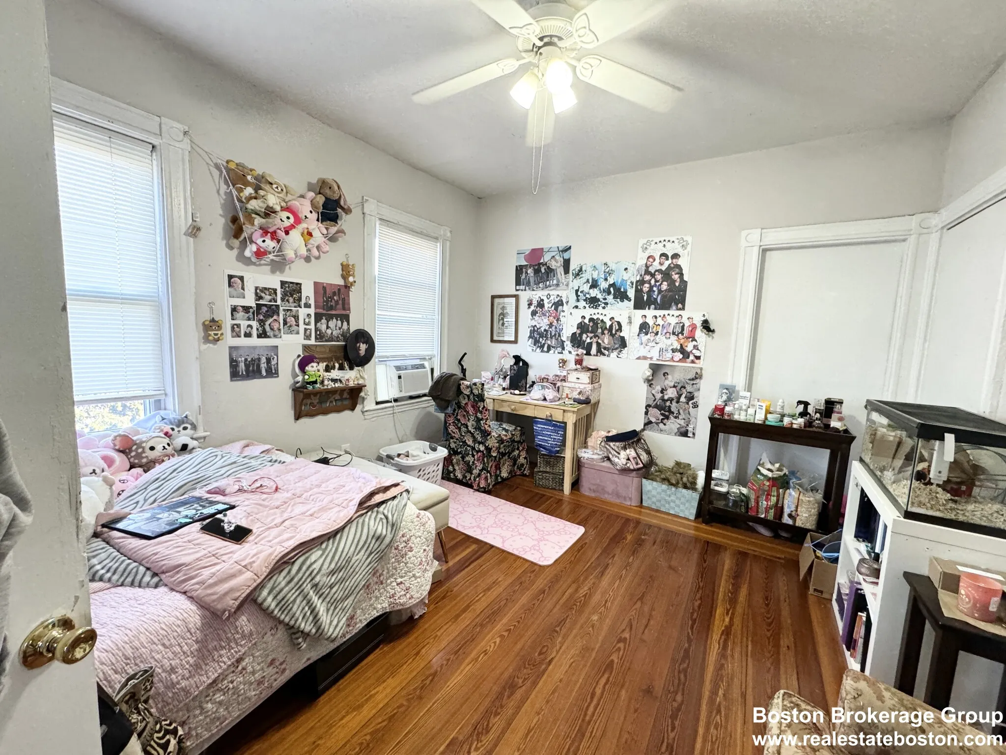 10 Wave Ave, Dorchester