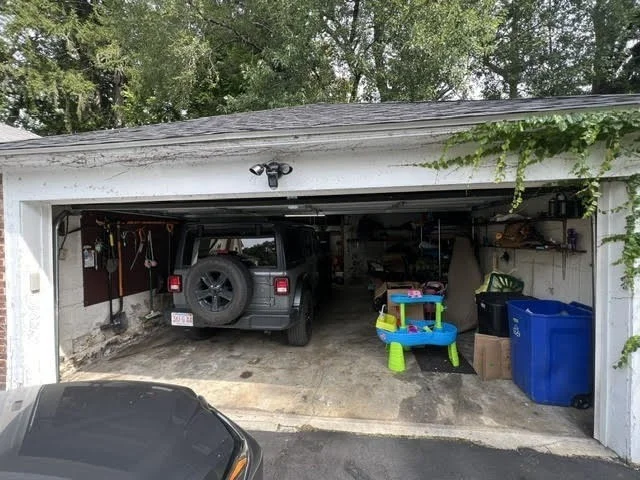 22 Longfellow Rd, Worcester