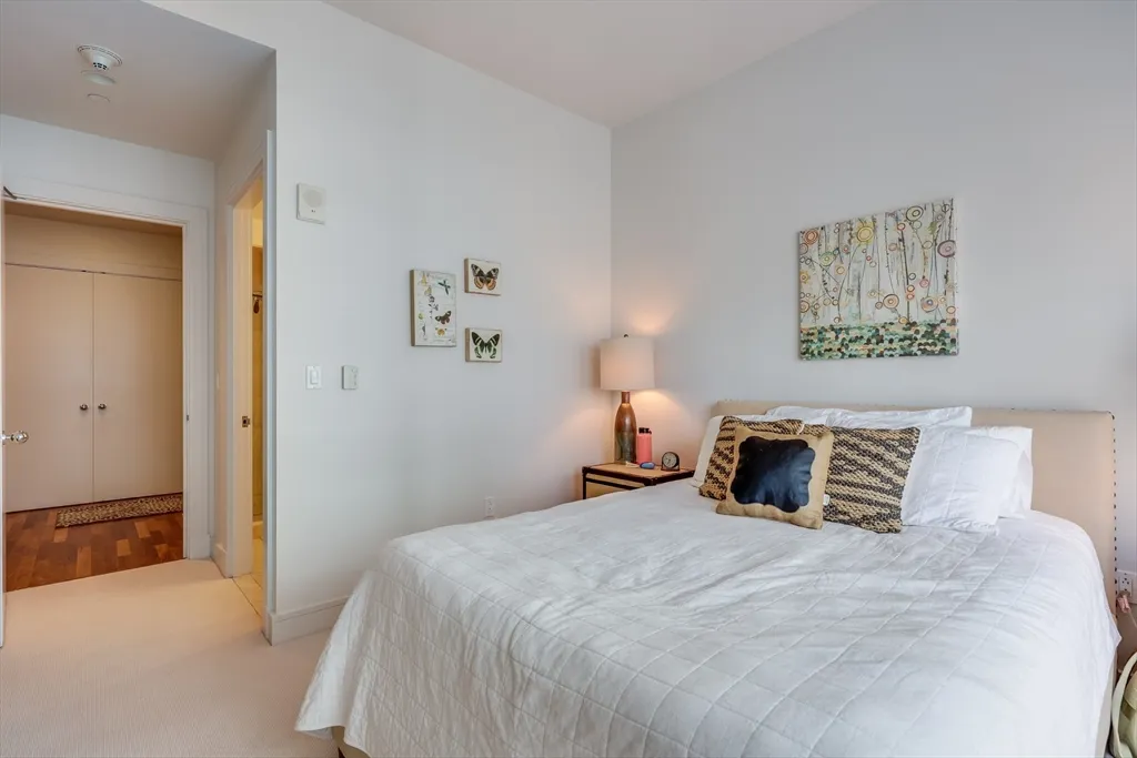 500 Atlantic Ave, Waterfront