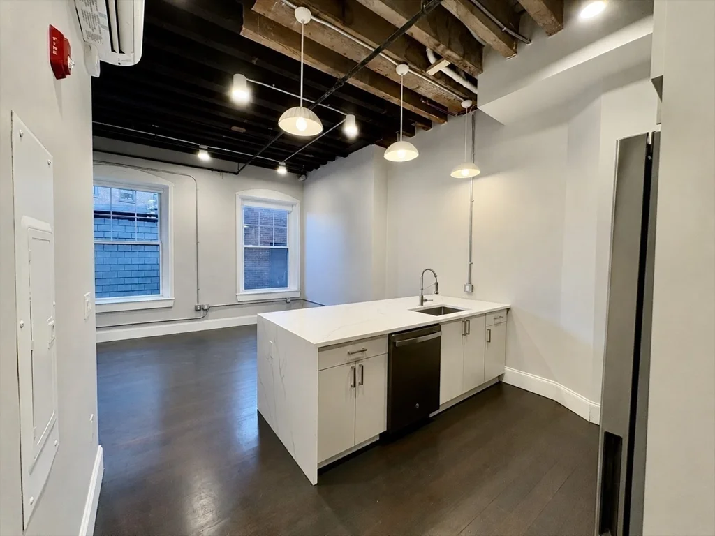 281 Franklin St, Boston Downtown