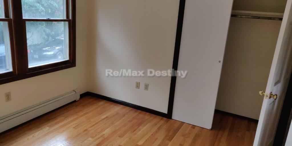 25 Hudson St, Neighborhood Nine