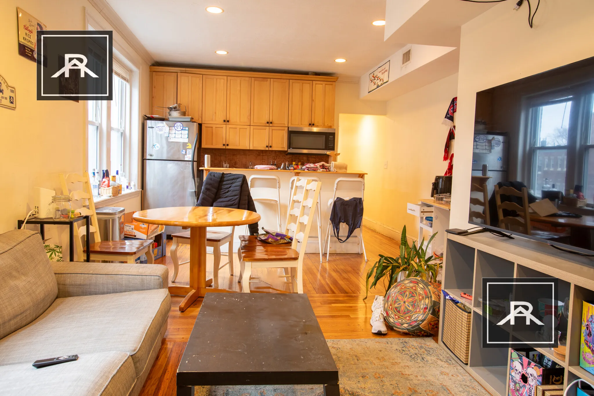 73 Thatcher St, North Brookline