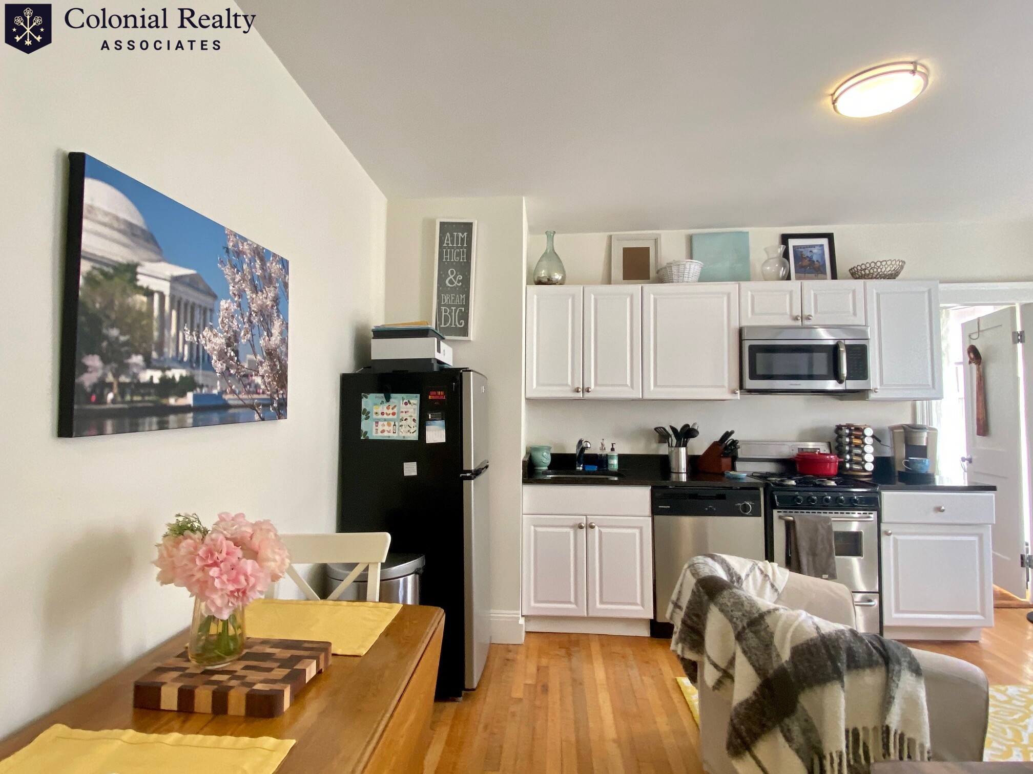 1852 Commonwealth Ave, Brighton