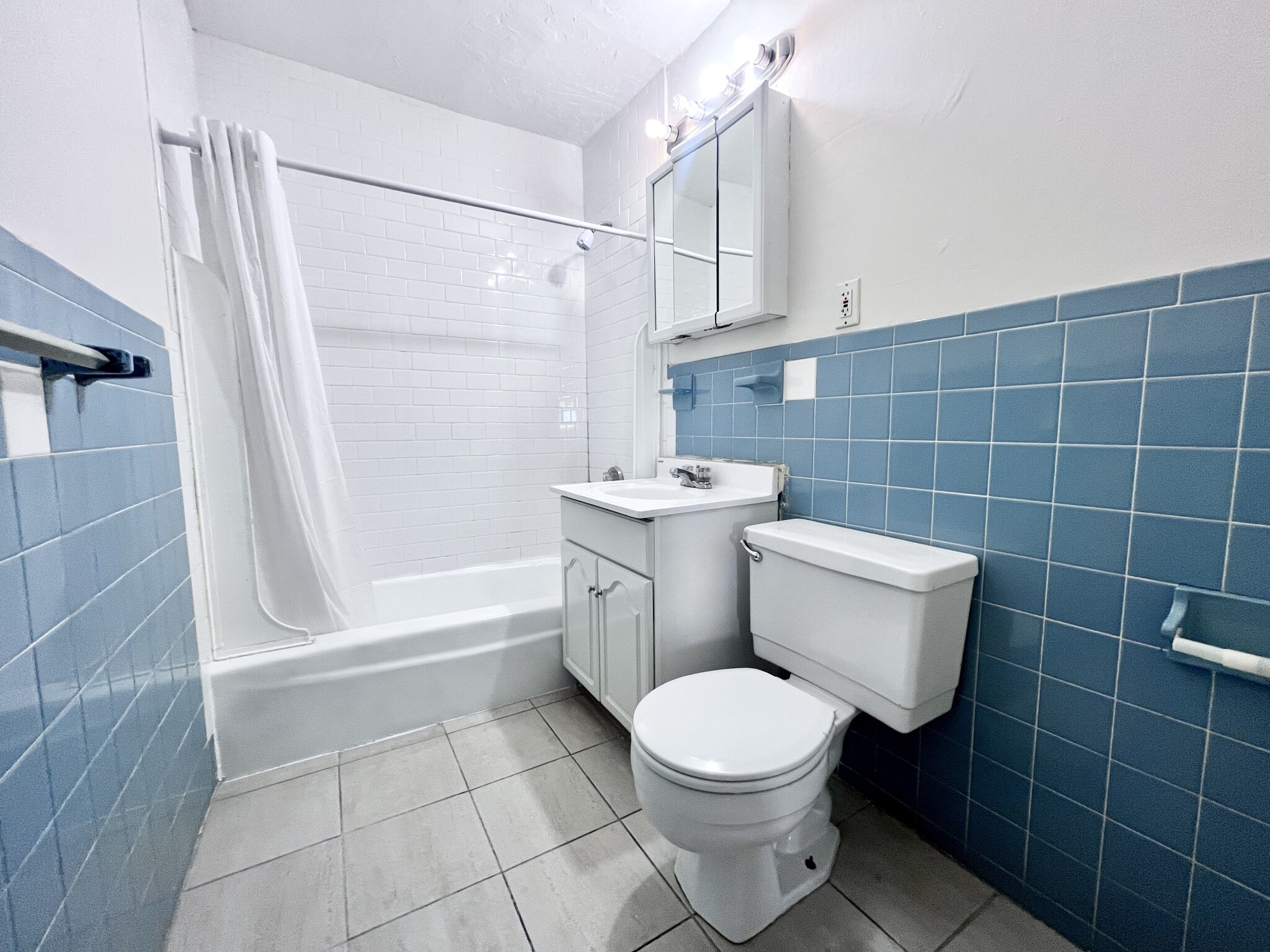 2 bed, 1 bath apartment for rent at 84 Gardner St Unit 24., Allston — photo 3 of 3