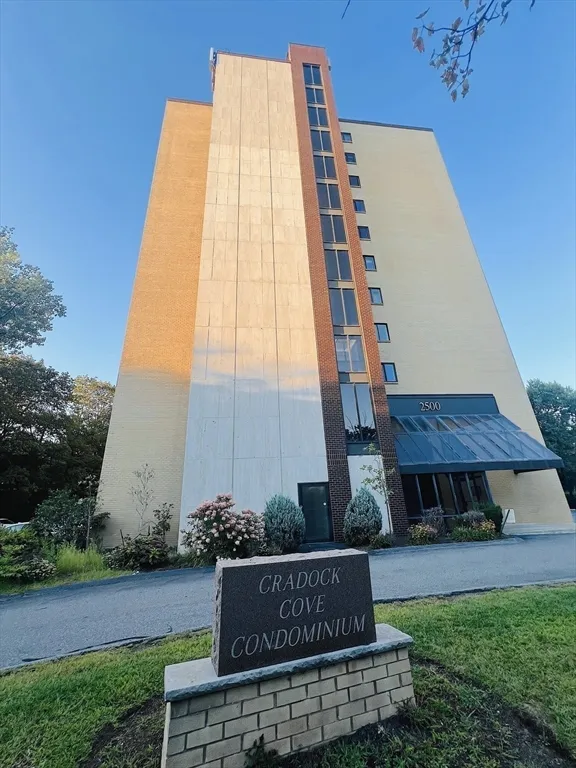 2500 Mystic Valley Pkwa, West Medford