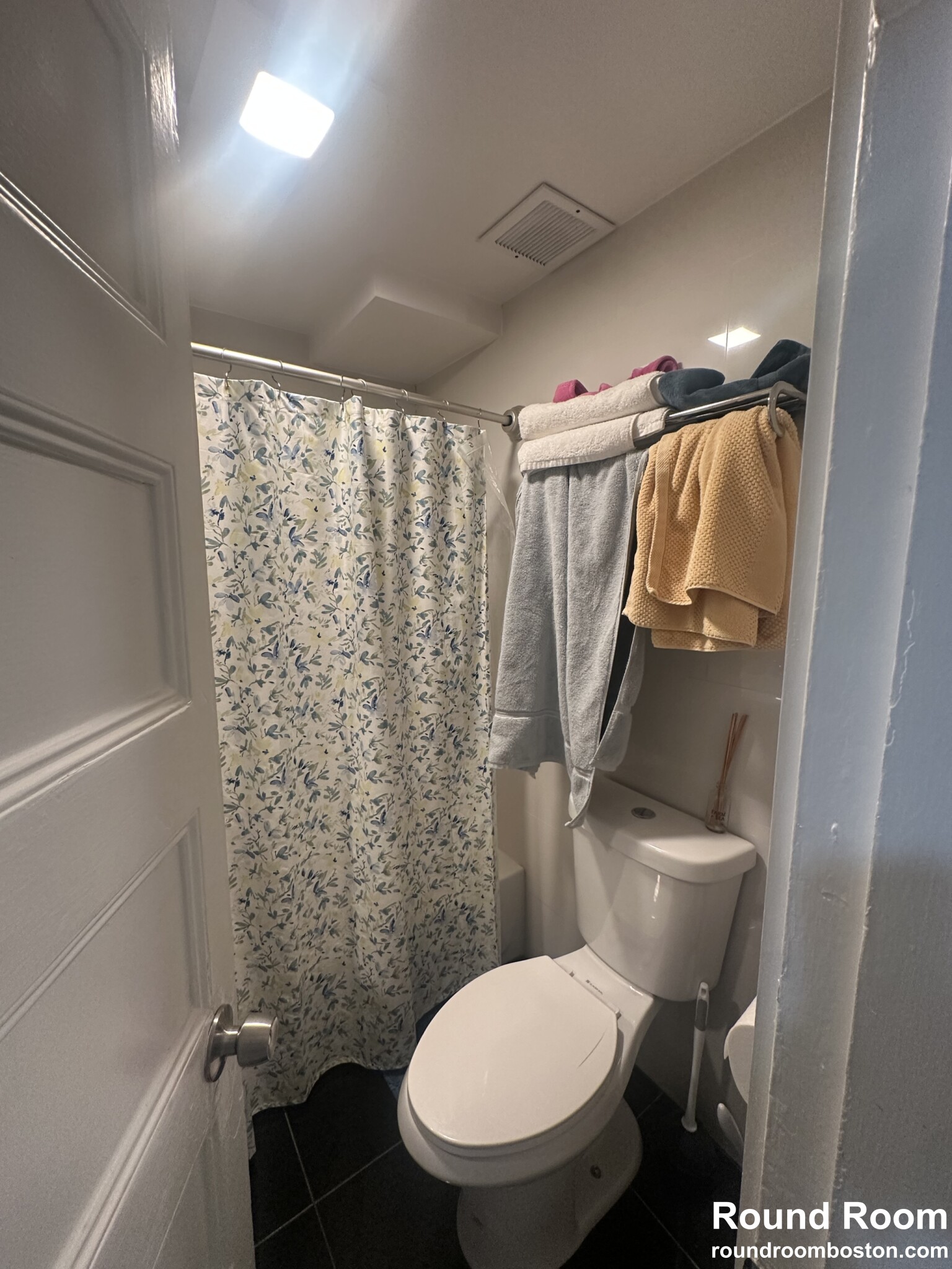 847 Beacon St, Fenway