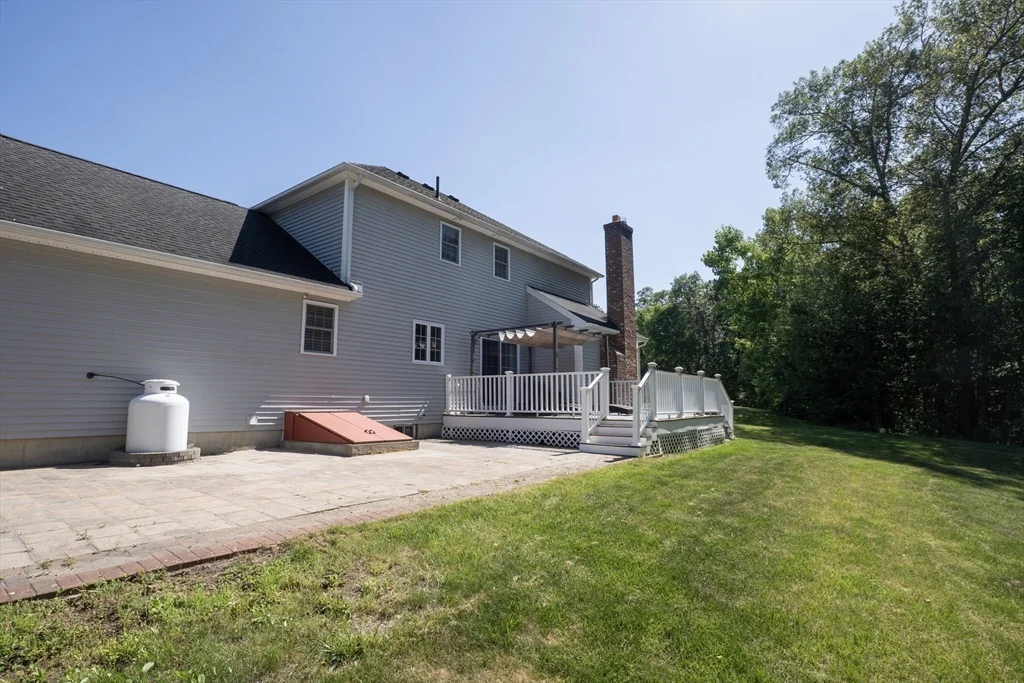 30 Briarcliff Dr, Auburn