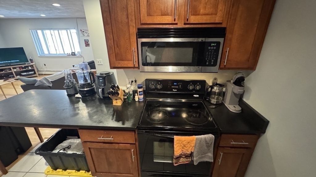 115 Highland Ave, Somerville