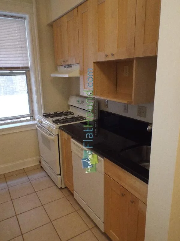 25 Queensberry St, Fenway