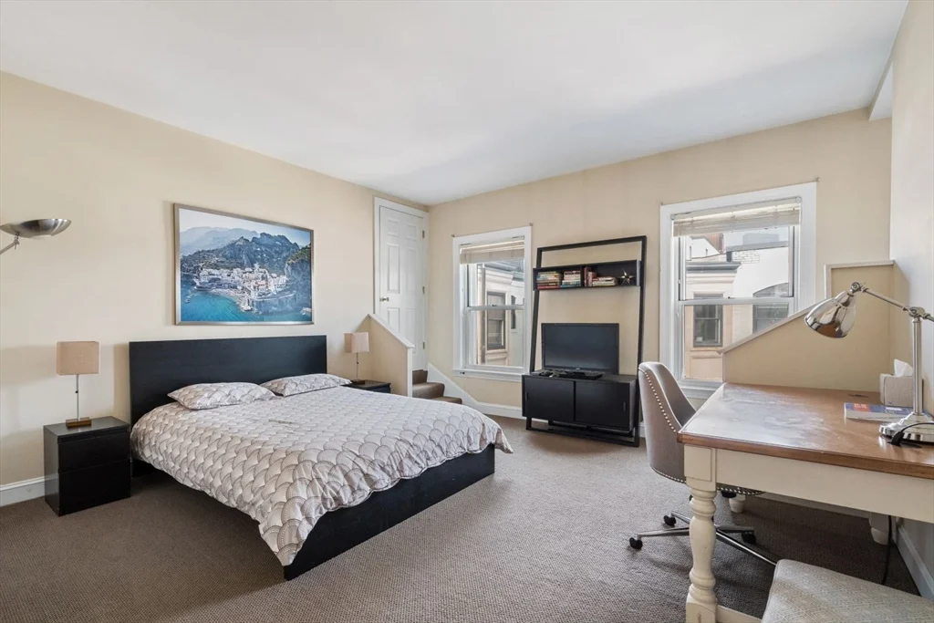 416 Commonwealth Ave, Back Bay