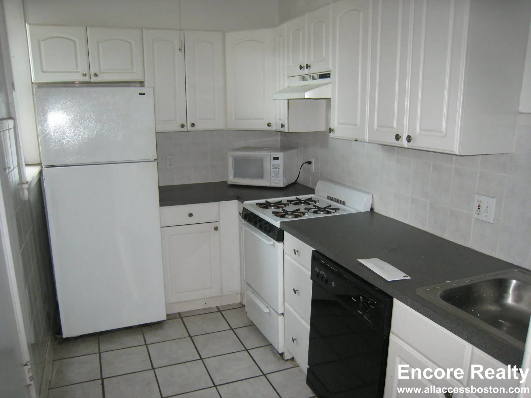 54 Egmont St, North Brookline