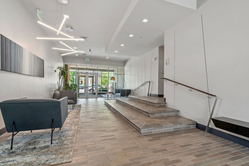 700 Harrison Ave, South End