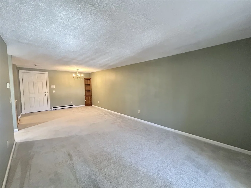 186 Heritage Dr, Northbridge