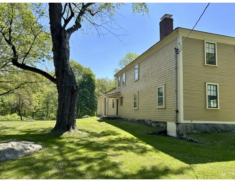 200 North Great Rd, Lincoln
