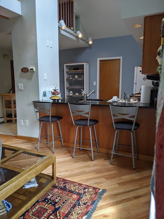 184 White St, Belmont