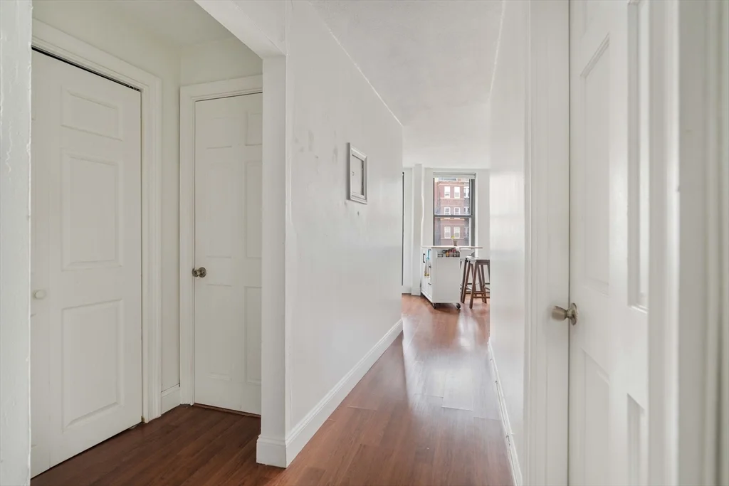 5 N Margin St, North End