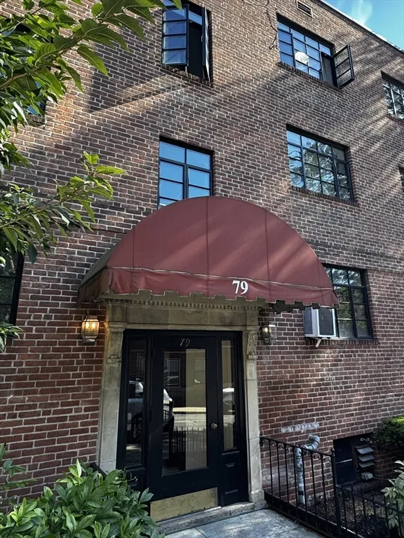 79 Sutherland Rd, Brighton