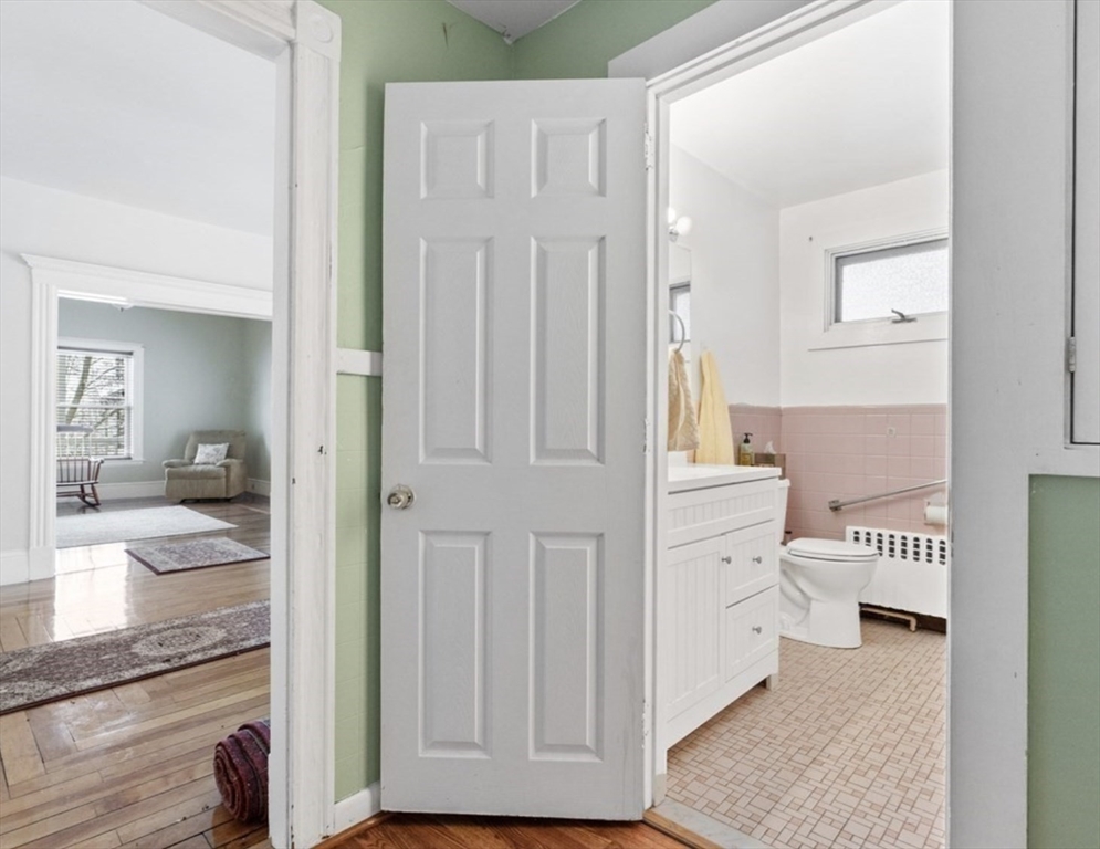 124 Sheridan Ave, Medford