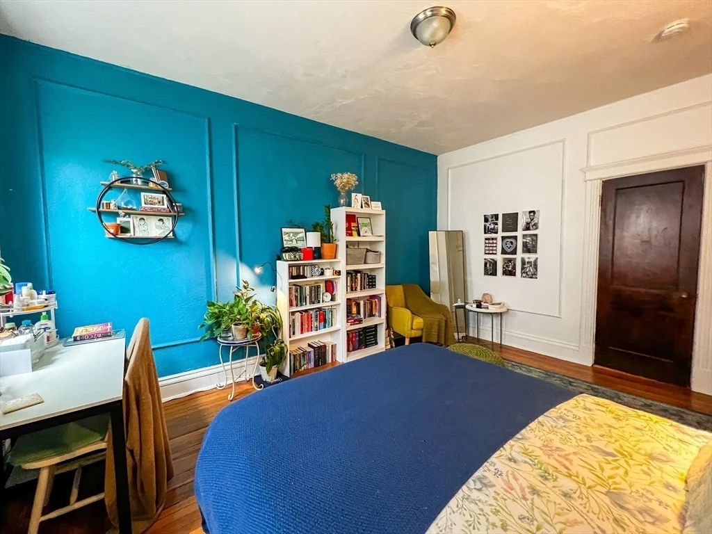 144 Coolidge St, Coolidge Corner