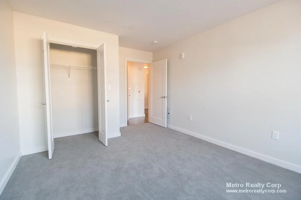 1 Whittemore Ave, North Cambridge