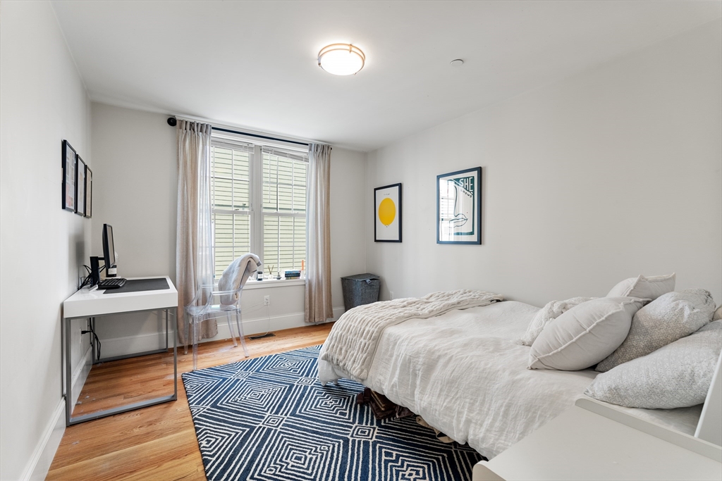 264 Athens, South Boston