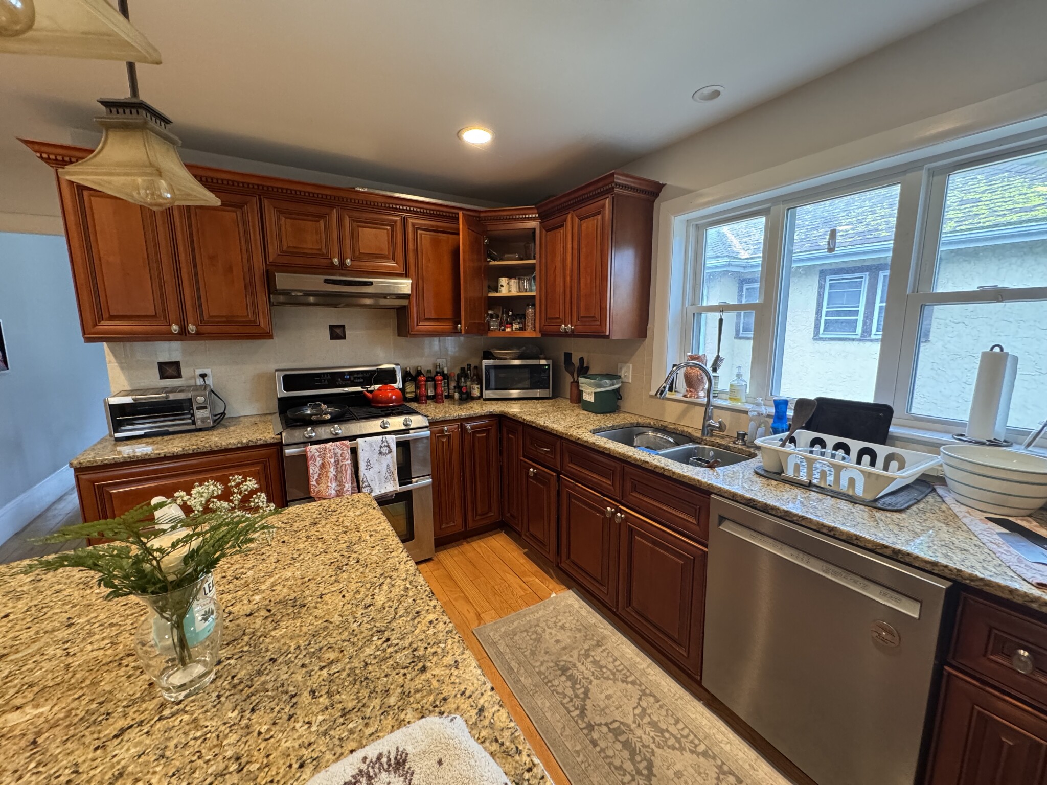 310 Concord Ave, West Cambridge