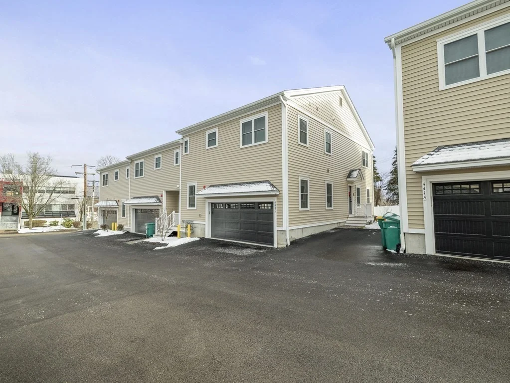 443 Neponset St, Norwood