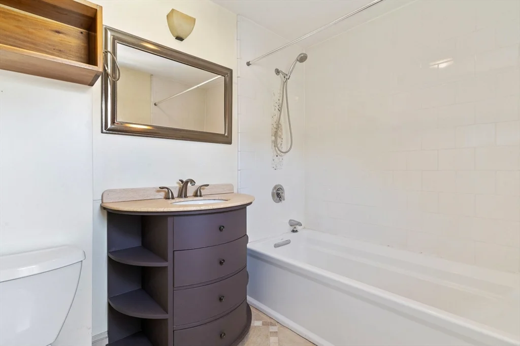 16 Edwin St, Brookline